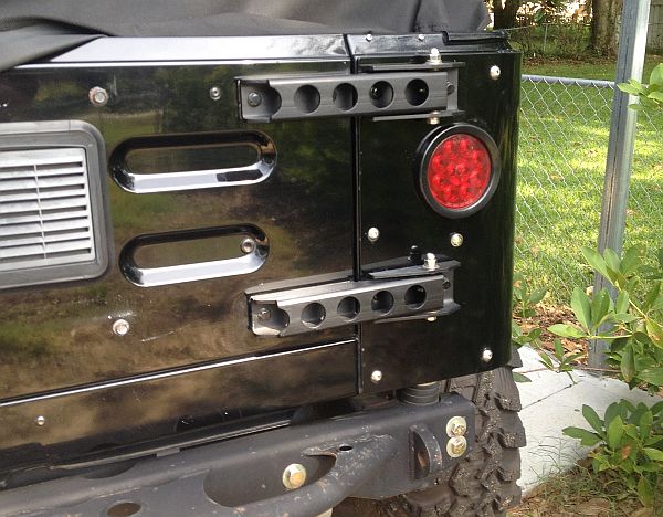 Jeep tj tailgate hinge replacement #1